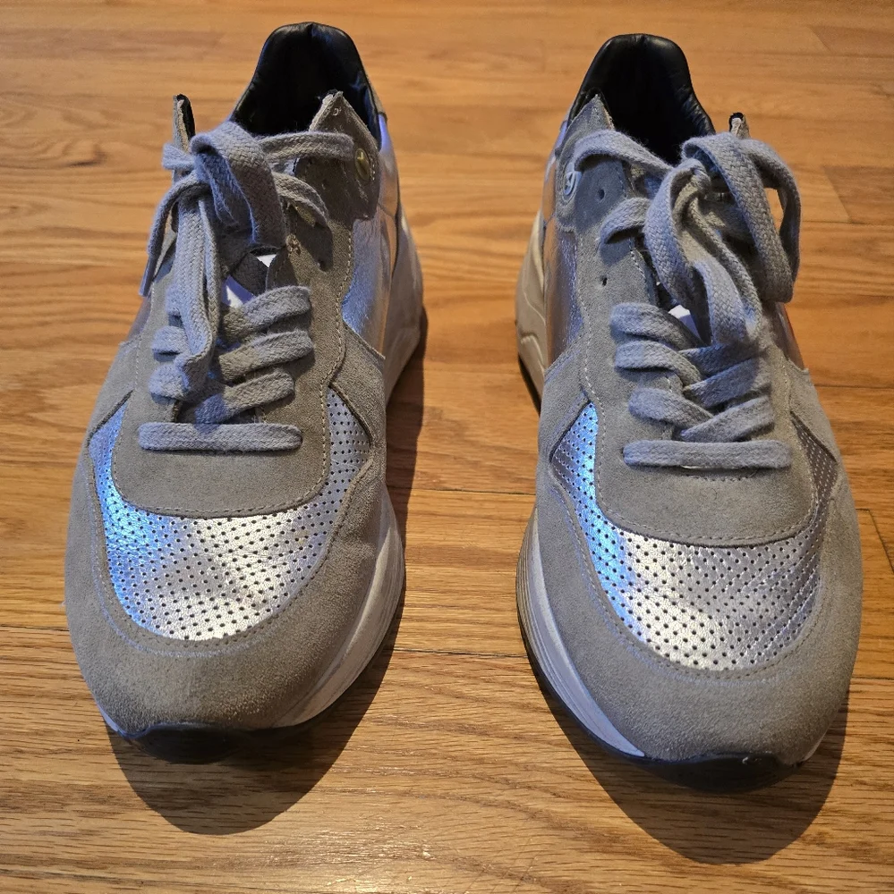 Authentic Golden Goose Running Sole Sneaker - Picture 2 of 6